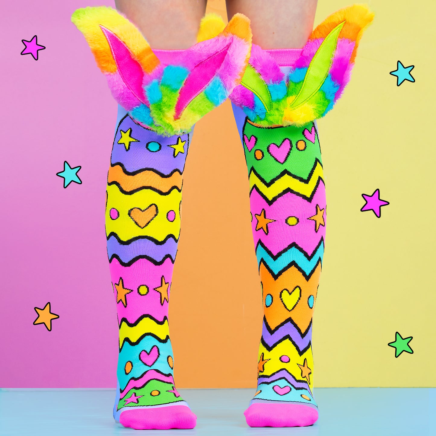 BRIGHT AND BOUNCY SOCKS